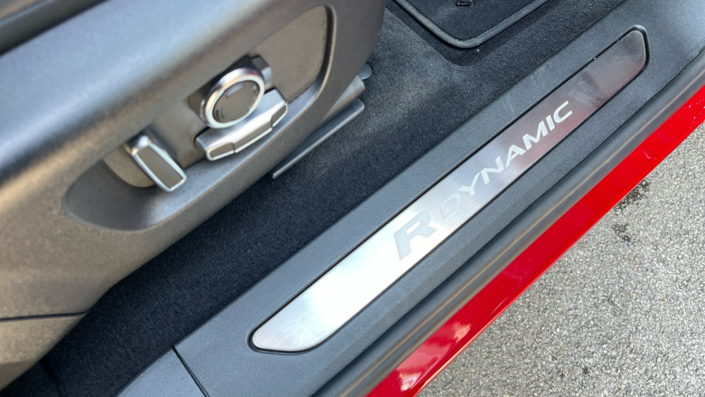 Land Rover Range Rover Evoque 2.0 D200 R-Dynamic HSE 5dr Auto Diesel Hatchback